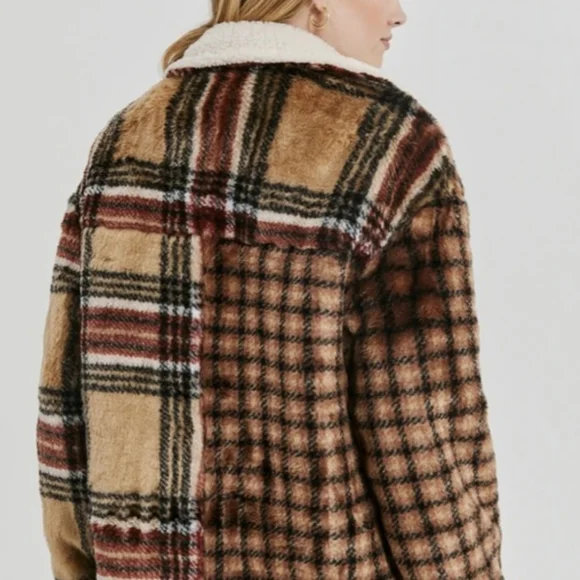 Something Navy Faux Fur Plaid Teddy Trucker Coat - Picture 5 of 12